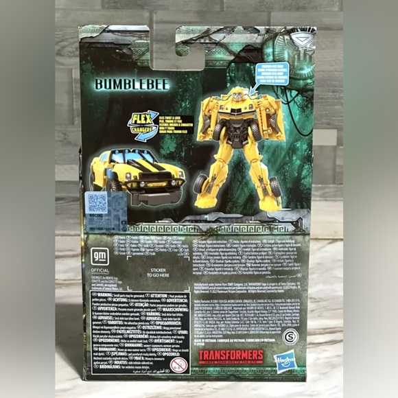 Set of Two Hasbro Transformers Rise of the Beasts Bumblebee & Nightbird Figures - Picture 3 of 7